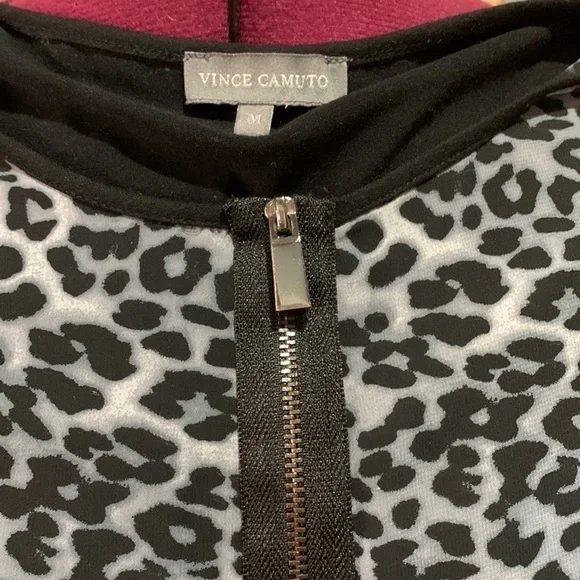 Animal print Vince Camuto Blouse - Picture 6 of 7